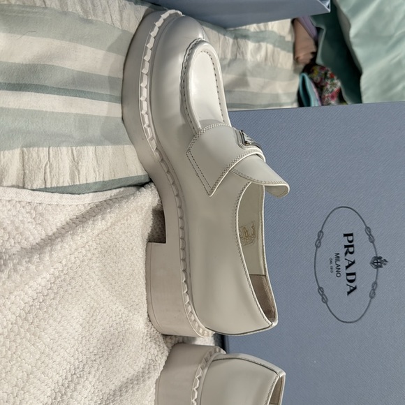 White Prada loafers size 40 - Picture 10 of 11